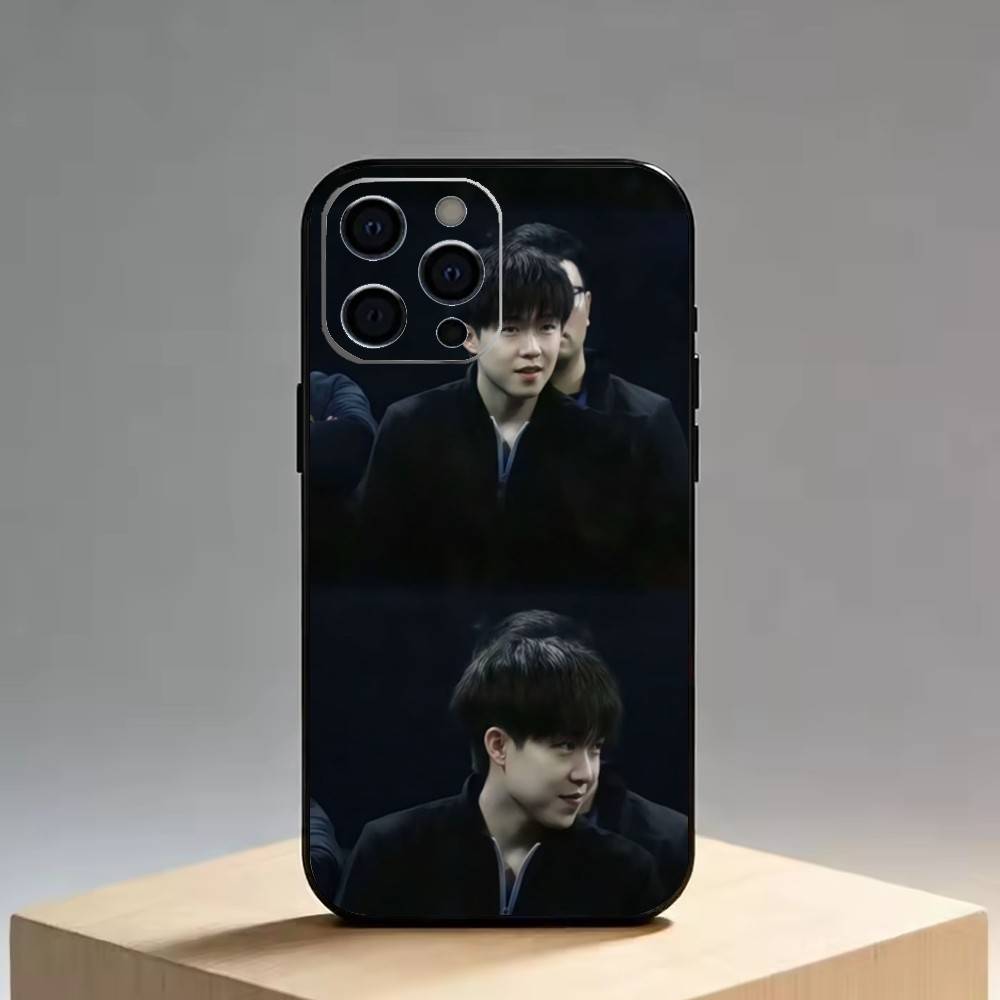 W-Wang Chuqin-นักกีฬาเทเบิลเทน - Table Tennis Cartoon บทวิจารณ์และราคา